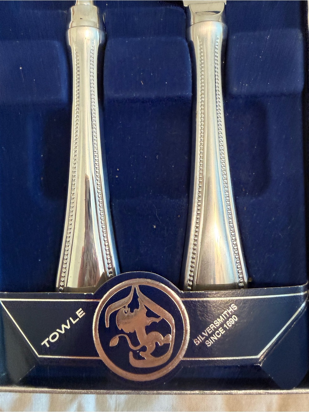 Towle Silver Stainless Carving Knife and Fork Set with Blue Box - Picture 2 of 8